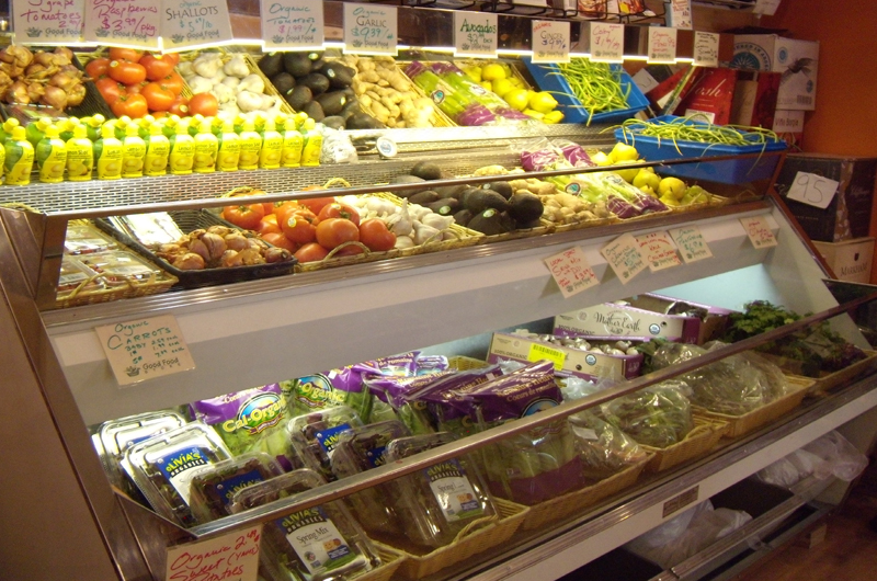Local & Organic Produce